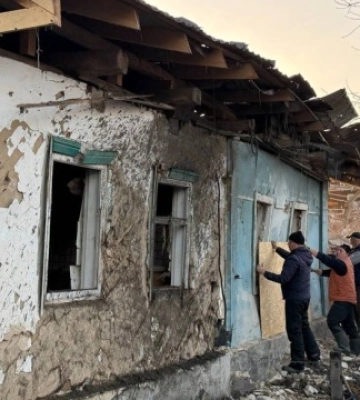 Росіяни обстріляли 31 населений пункт Сумщини за добу, є поранені