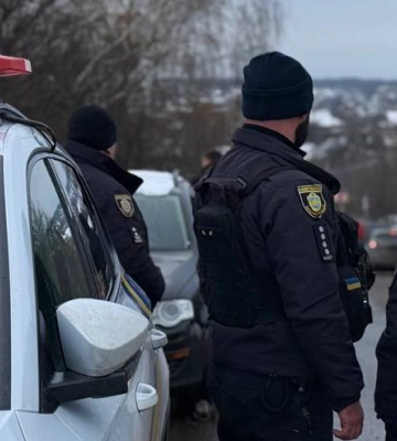 У Бучі під Києвом біля будинку пролунали 2 вибухи: поранено 2 правоохоронців