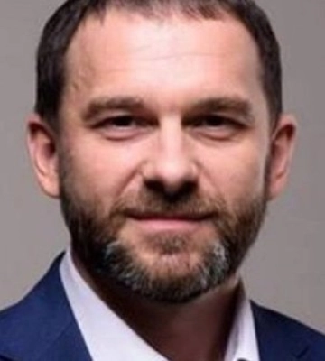 "Слуга народу" Каптєлов знову не задекларував майно своєї родини у Москві, - "Схеми"
