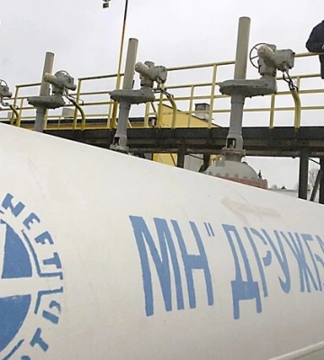 Чехія погодилася качати нафту до Словаччини через «Дружбу»
