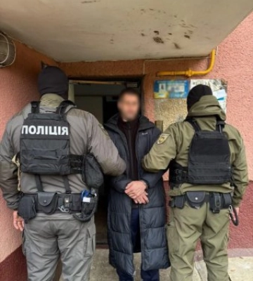 Наркобізнес і втечі за кордон: на Закарпатті судитимуть угруповання з 12 осіб із мільйонними прибутками