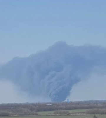 Склади з ПММ палають під російським Ростовом. ВІДЕО+ФОТОрепортаж