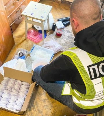 Вилучили «товару» майже на 20 мільйонів: на Рівненщині затримали групу наркоторговців (ФОТО+ВІДЕО)