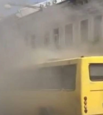 У Львові на ходу загорілася маршрутка
