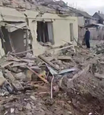 Ворог зранку обстріляв Херсон, є загиблий та постраждалі