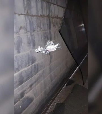 Обломок дрона попал в кабинет мэра Днепра Филатова у него дома