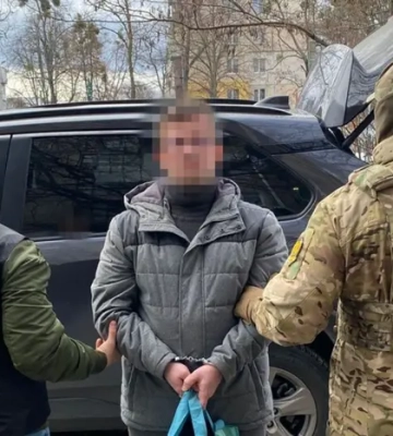СБУ зірвала спробу російських спецслужб організувати серію вбивств в Україні. Замах готували на Стерненка та Богданова