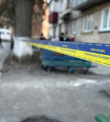 На Миколаївщині чоловік підірвав дружину посилкою, є загибла і поранені діти