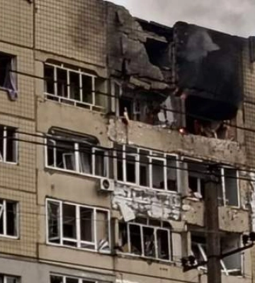 Ще одне влучання ворожого дрона у Львові: постраждав будинок на Сихові