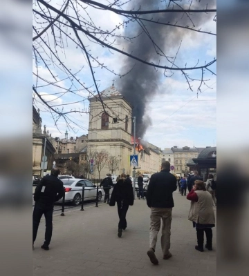 Війська рф завдали ударів по Львову, є постраждалі