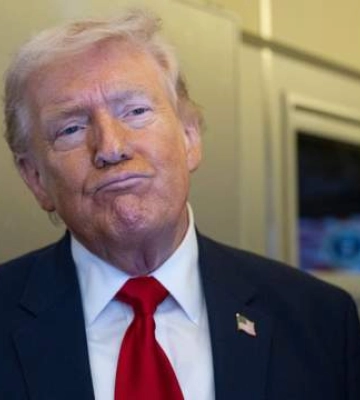 "Поддерживает хорошие отношения с Ким Чен Ыном": Трамп сократил военные учения с Южной Кореей