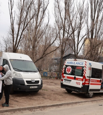 УКК помогает пострадавшим от удара российского БПЛА в Днепре