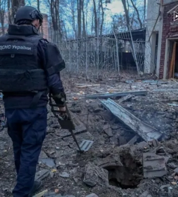 Удар по Вінниці: рятувальники показали наслідки 