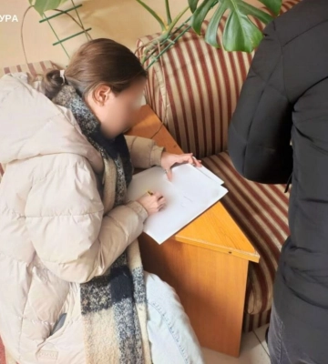 За привласнення благодійної допомоги на дітей на Запоріжжі судитимуть учасників злочинної групи