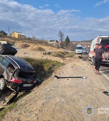 На Берегівщині авто перекинулося у кювет, загинув 43-річний водій