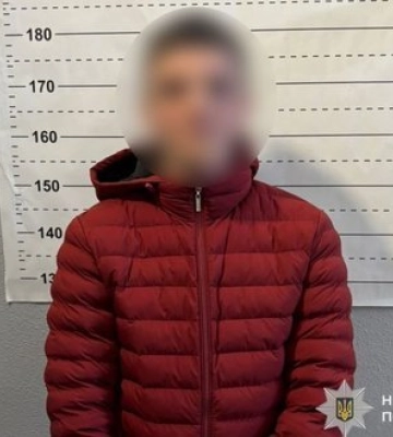 У Тернополі затримали за підпал банку чоловіка, який міг бути завербований спецслужбами РФ, – Нацполіція. ФОТОрепортаж
