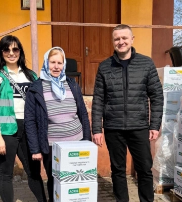 Акріс Агро привітала своїх пайовиків на Рівненщині та Хмельниччині з Великоднем