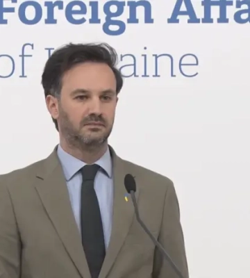 Угорщина втратить понад $1 млрд через зупинку постачання газу до України – МЗС