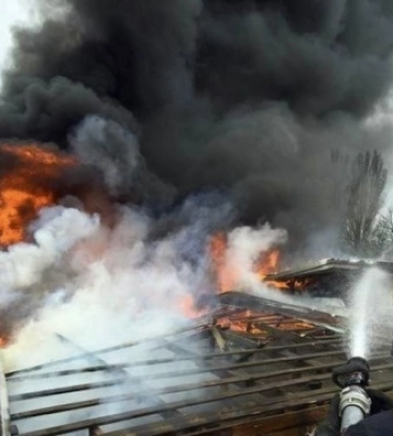 Росіяни вдень понад 30 разів атакували Дніпропетровщину, поранені двоє людей