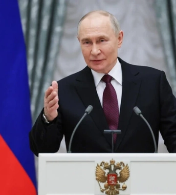 Депутат Держдуми РФ закликав Путіна припинити війну