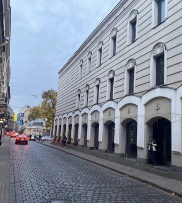 У Львові досі перекрита правоохоронними органами для руху будь-якого транспорту вулиця Коперніка
