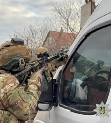 Чоловік, який стріляв у патрульних в Одесі, загинув під час затримання, - Нацполіція. ФОТОрепортаж