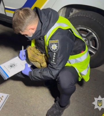 Чоловік, який відкрив вогонь поліцейських в Одесі, був вбитий при затриманні — він намагався відстрілюватися, фото