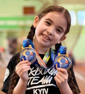 Учениця столичного ліцею здобула два «золота» на Чемпіонаті України з кікбоксингу