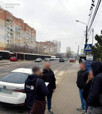 В Одесі лікар-анестезіолог та фельдшер за гроші оформляли інвалідність та обіцяли вплинути на посадовців РТЦК та СП