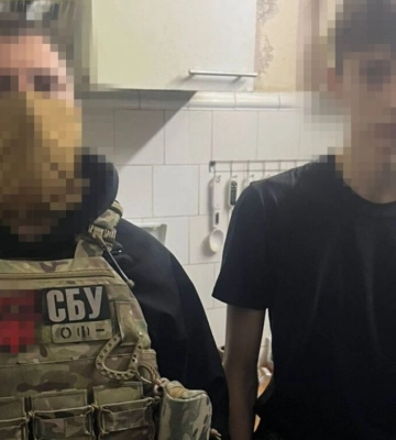 СБУ викрила неповнолітнього, який коригував обстріли Дніпра на замовлення свого батька–агента рф