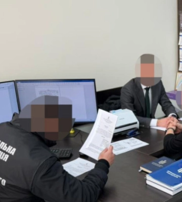 Суддя з Закарпаття отримував доплати за фейковий науковий ступінь