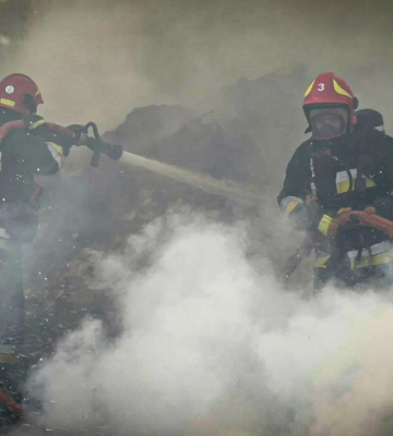 У Києві масштабна пожежа у районі Столичного шосе - що відомо