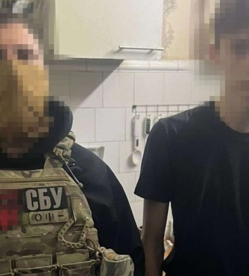 СБУ викрила неповнолітнього, який коригував обстріли Дніпра на замовлення свого батька–агента рф