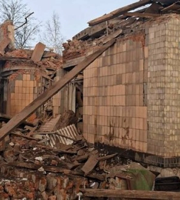 Одна людина загинула й одну поранено внаслідок удару РФ по громаді на Сумщині