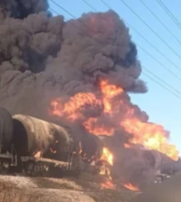 Сили оборони розтрощили на ТОТ Луганщини російський ешелон із пальним