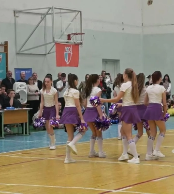 Яскравий старт Шкільних ліг: Рівненщина відкрила обласний етап черлідингом (ВІДЕО)