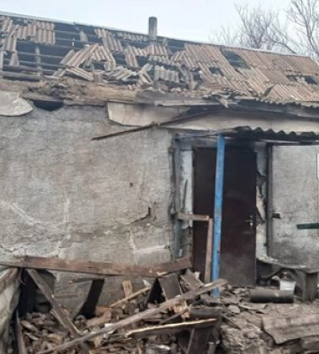 В результате вражеских обстрелов в Донецкой области один человек погиб, еще один - ранен. ФОТОРЕПОРТАЖ