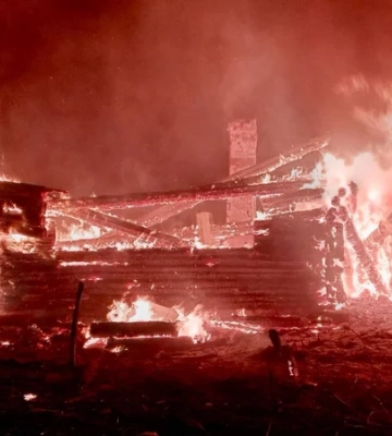 У Чернігові російські дрони пошкодили харчове підприємство і залізничну інфраструктуру