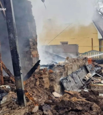 Над Чечелівським районом Дніпра здійнявся густий дим від пожежі: подробиці