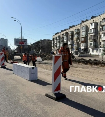Ремонт Харківського шосе у Києві. Фоторепортаж із будівництва, яке розсварило громадян