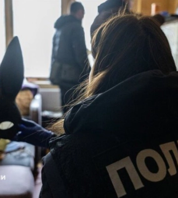 У Києві затримали подружжя за підозрою у виготовленні дитячої порнографії