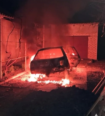 На Херсонщині через обстріли загинула жінка, пошкоджено 10 приватних будинків