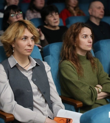 У Кропивницькому відбувся форум про жіноче лідерство та бізнес у часи викликів (ФОТО)
