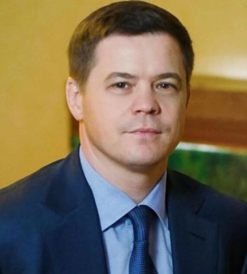 Експосадовця Київської митниці підозрюють у легалізації понад $2 млн