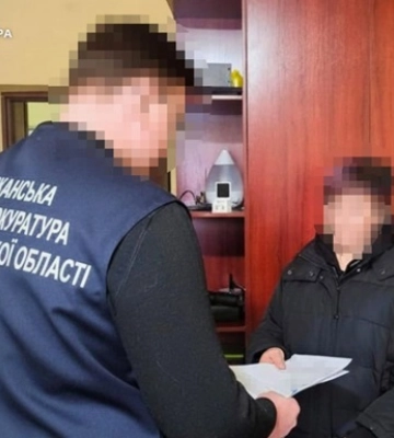 Дівчинці ампутували ногу. На Дніпропетровщині власниці собаки, який вкусив дитину, повідомили про підозру