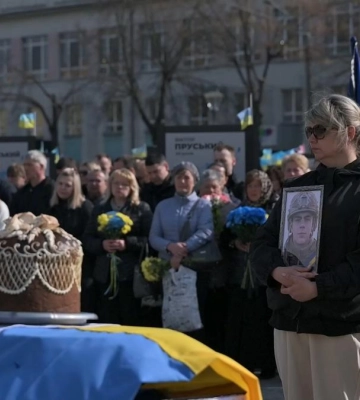 Загинув у 21: Рівне прощається з лейтенантом Іваном Суржуком