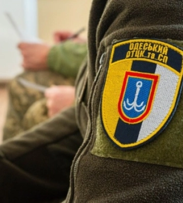 Одесситка заявила, что ее затащили в бус с младенцем и травмировали: в ТЦК проводят проверку
