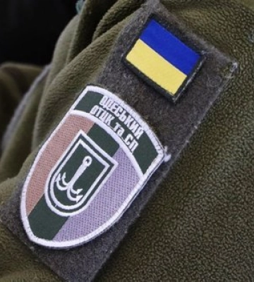 Військові ТЦК Одеси заштовхали чоловіка та жінку з однорічною дитиною в бус: терцентр проводить перевірку