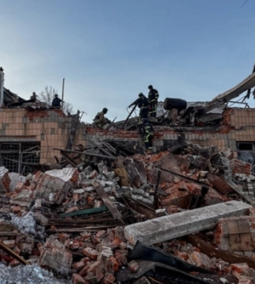 На Сумщині росіяни вдарили по об’єктах критичної інфраструктури, є поранені