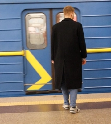 На лівому березі Києва через проблеми з напругою сталися зміни в роботі громадського транспорту